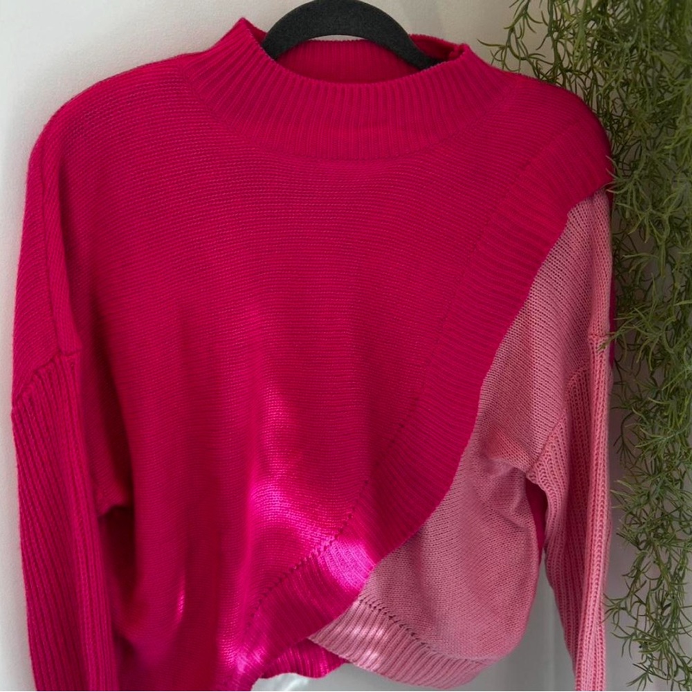 SHEIN Vibrant Pink Colorblock Turtleneck Sweater